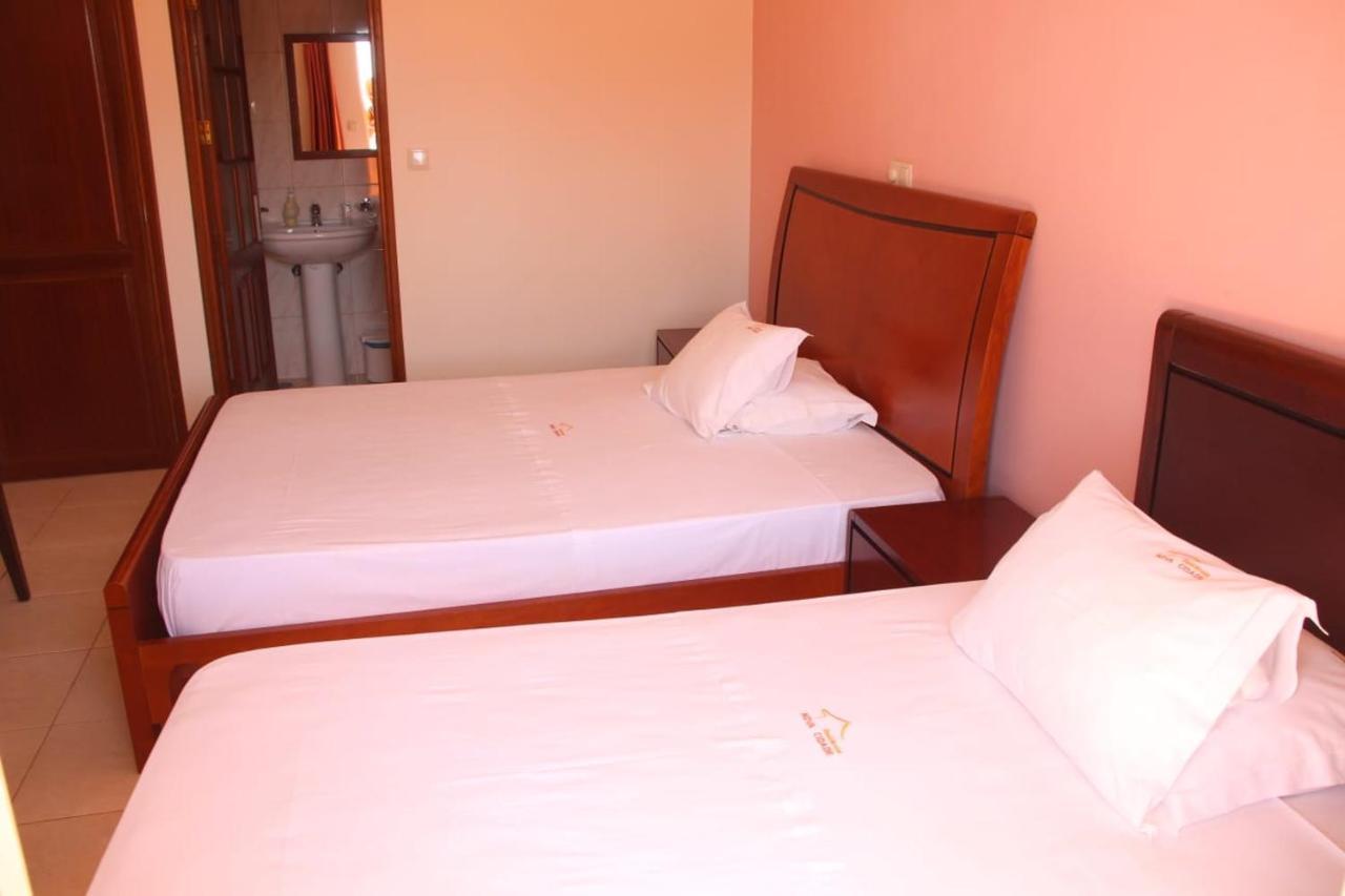 Restaurante Residencial Nova Cidade Porto Novo エクステリア 写真
