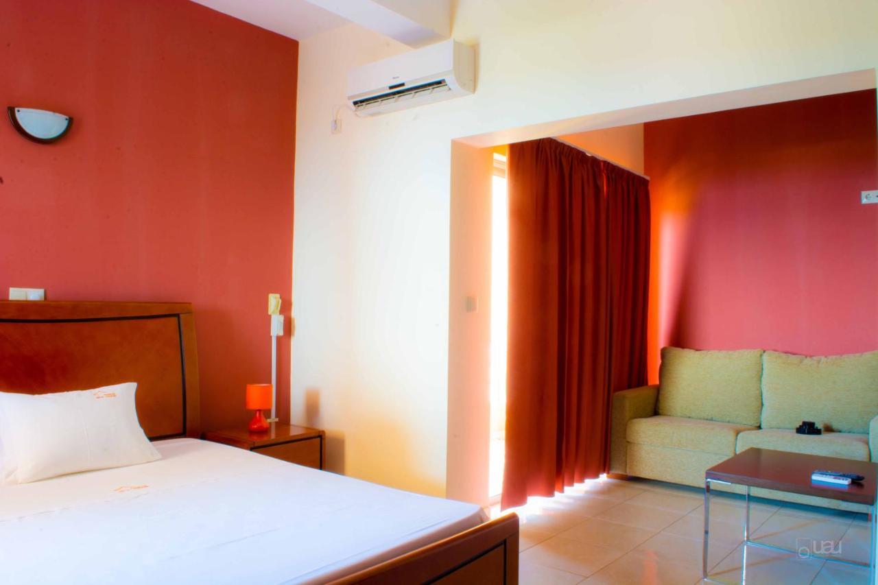 Restaurante Residencial Nova Cidade Porto Novo エクステリア 写真
