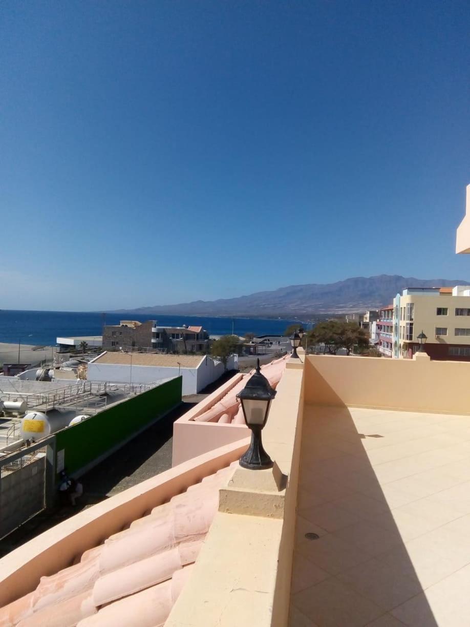 Restaurante Residencial Nova Cidade Porto Novo エクステリア 写真