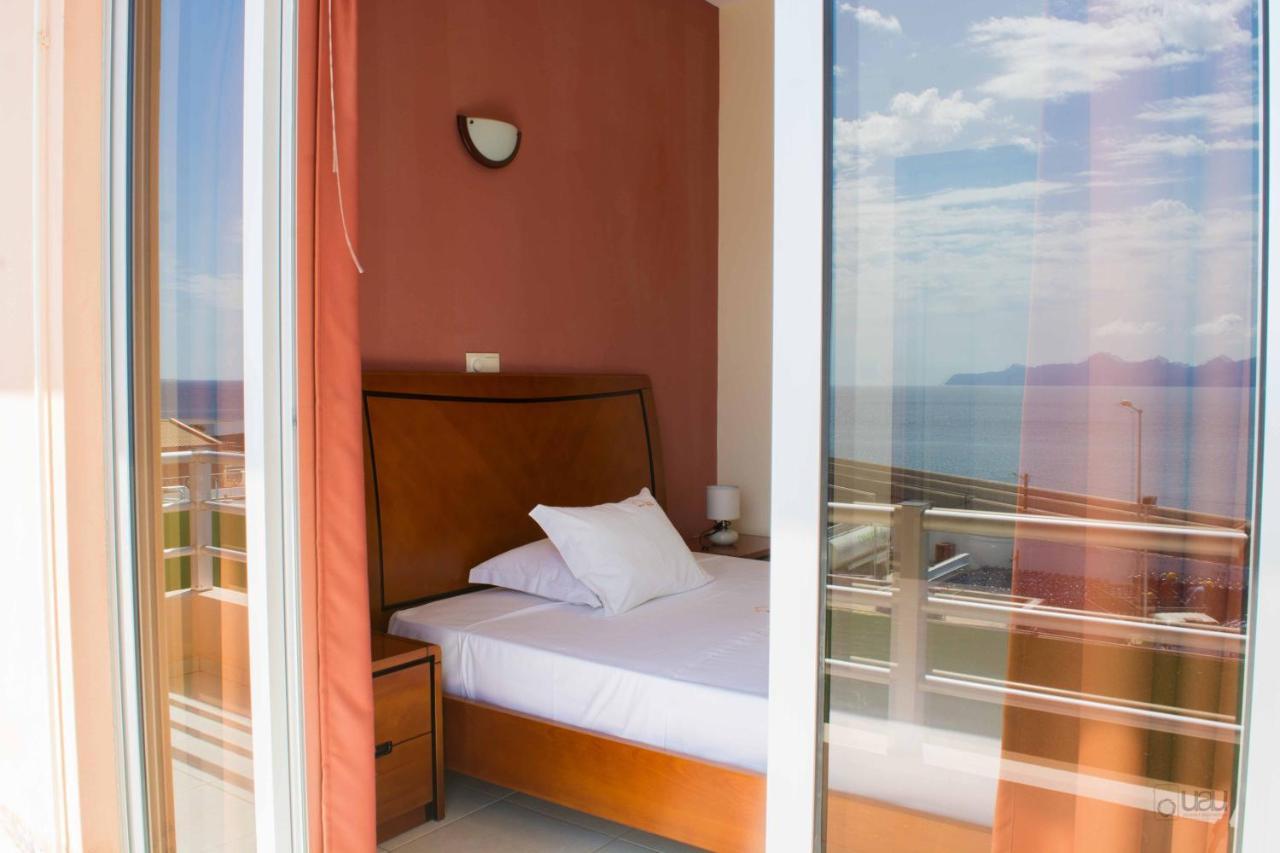 Restaurante Residencial Nova Cidade Porto Novo エクステリア 写真