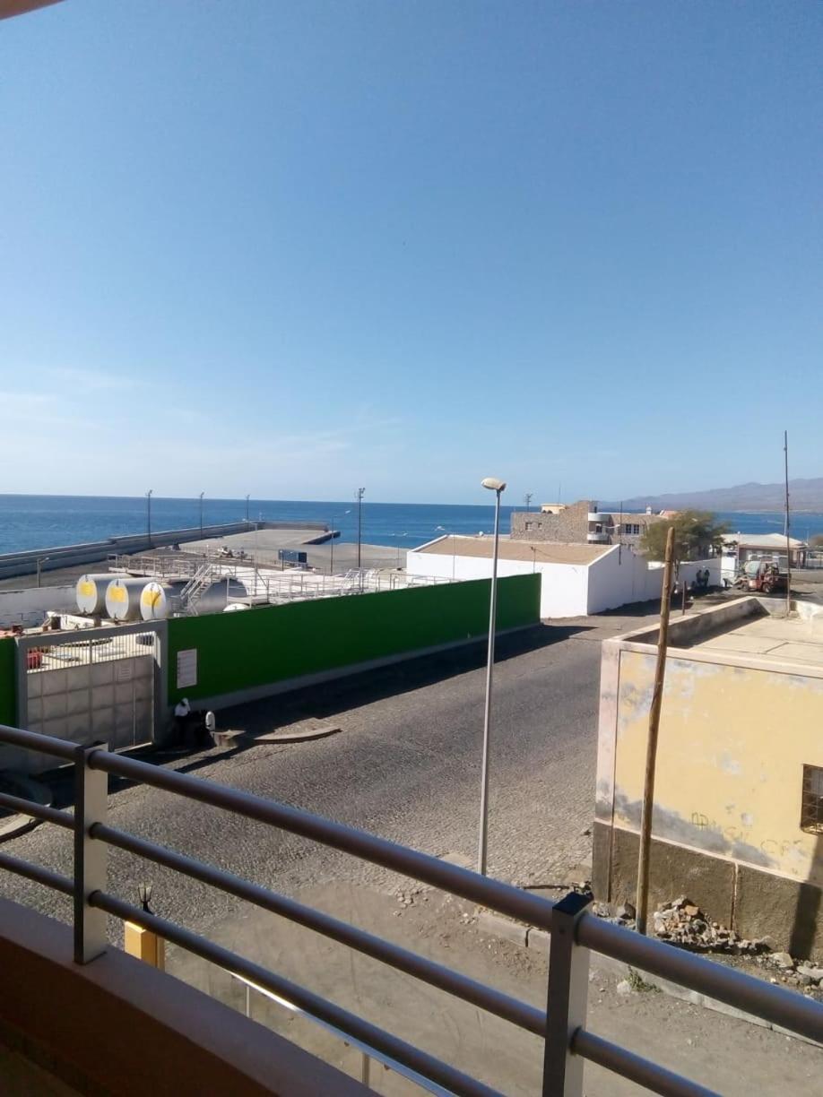 Restaurante Residencial Nova Cidade Porto Novo エクステリア 写真